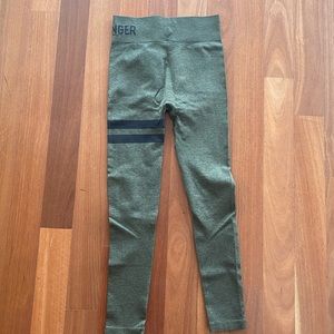 STRONGER WORKOUT SET